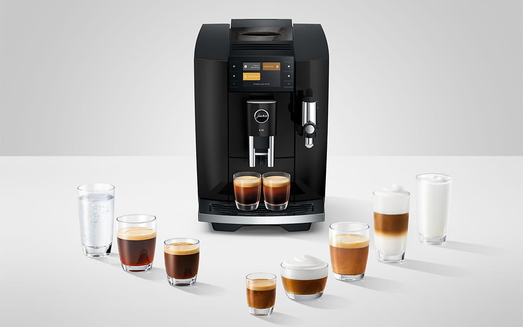 JURA E8 Piano Black volautomaat voor thuis, vooraanzicht met kleurenscherm, productkenmerk 7