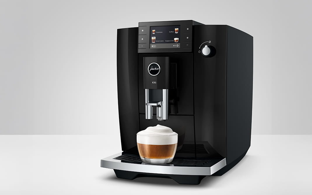 JURA E6 Piano Black espressomachine voor thuis, vooraanzicht, productkenmerk 14