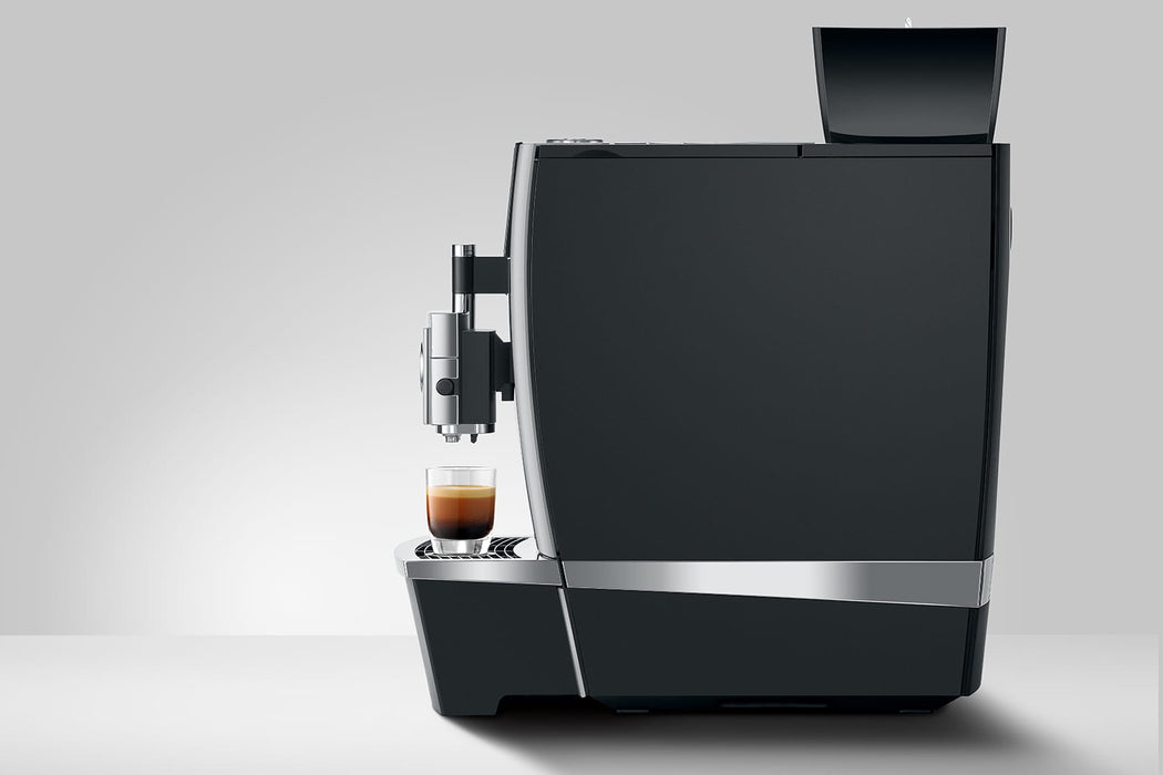 JURA GIGA X3 Aluminium professionele koffiemachine, vooraanzicht — fabrikantbeeld 24