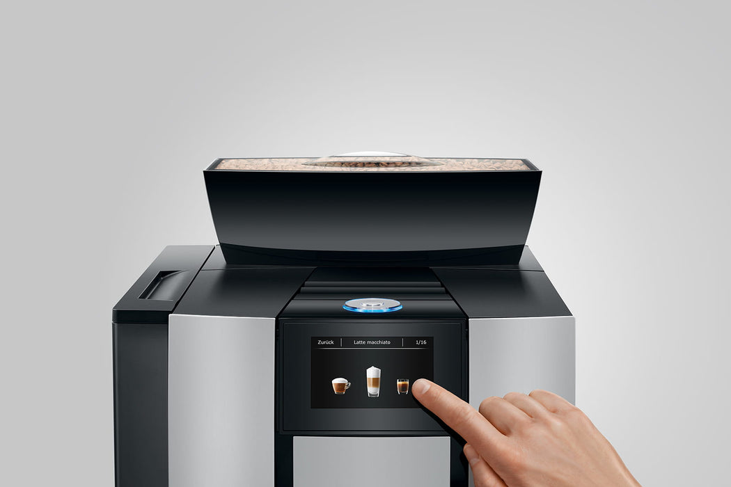 JURA GIGA X3 Aluminium professionele koffiemachine, vooraanzicht, fabrikantbeeld 11