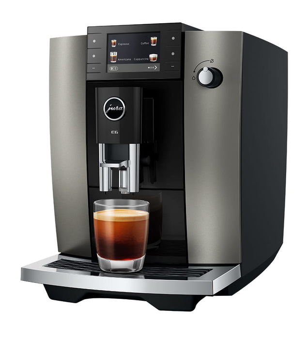 JURA E6 Dark Inox espressomachine voor thuis, vooraanzicht, fabrikantbeeld 17