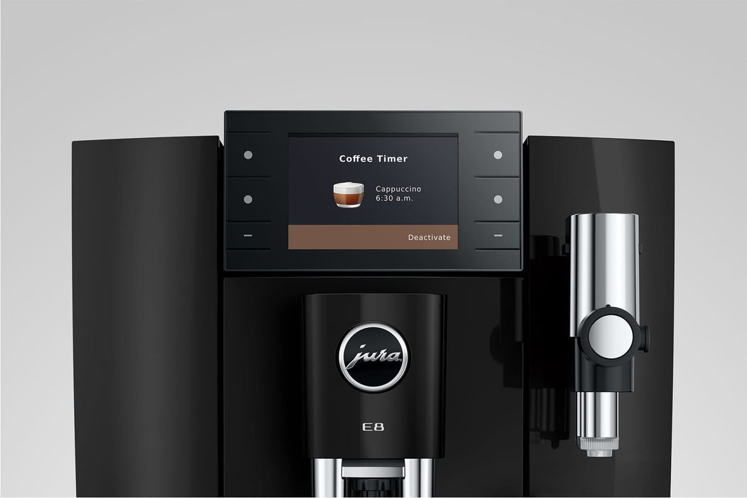 JURA E8 Piano Black volautomaat voor thuis, vooraanzicht met kleurenscherm — fabrikantbeeld 19