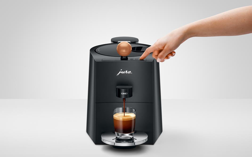 JURA ONO Coffee Black machine voor gemalen koffie, vooraanzicht, productkenmerk 7