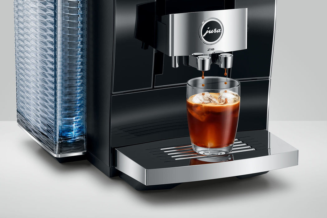 JURA Z10 Diamond Black premium volautomaat, vooraanzicht met touchscreen — fabrikantbeeld 27