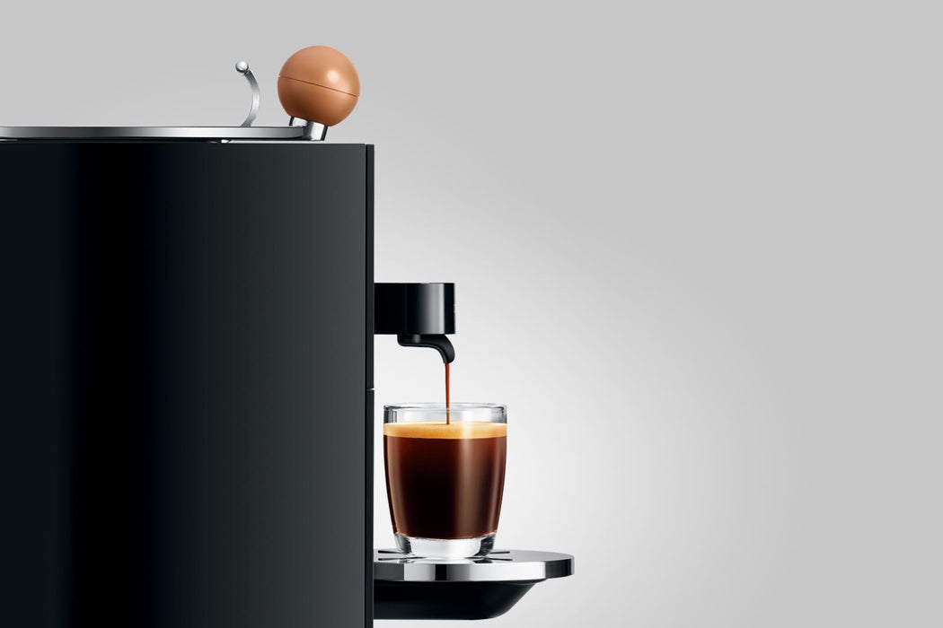 JURA ONO Coffee Black machine voor gemalen koffie, vooraanzicht, fabrikantbeeld 12