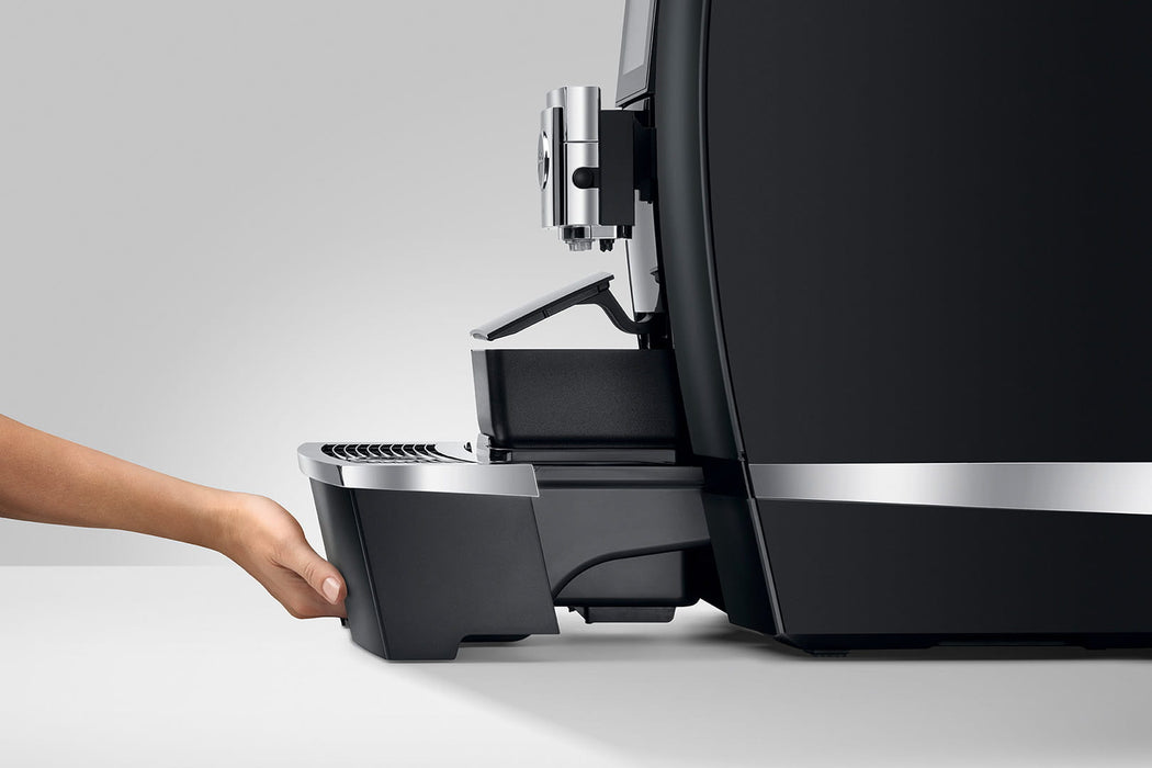 JURA GIGA X8 Aluminium professionele koffiemachine, vooraanzicht — fabrikantbeeld 17