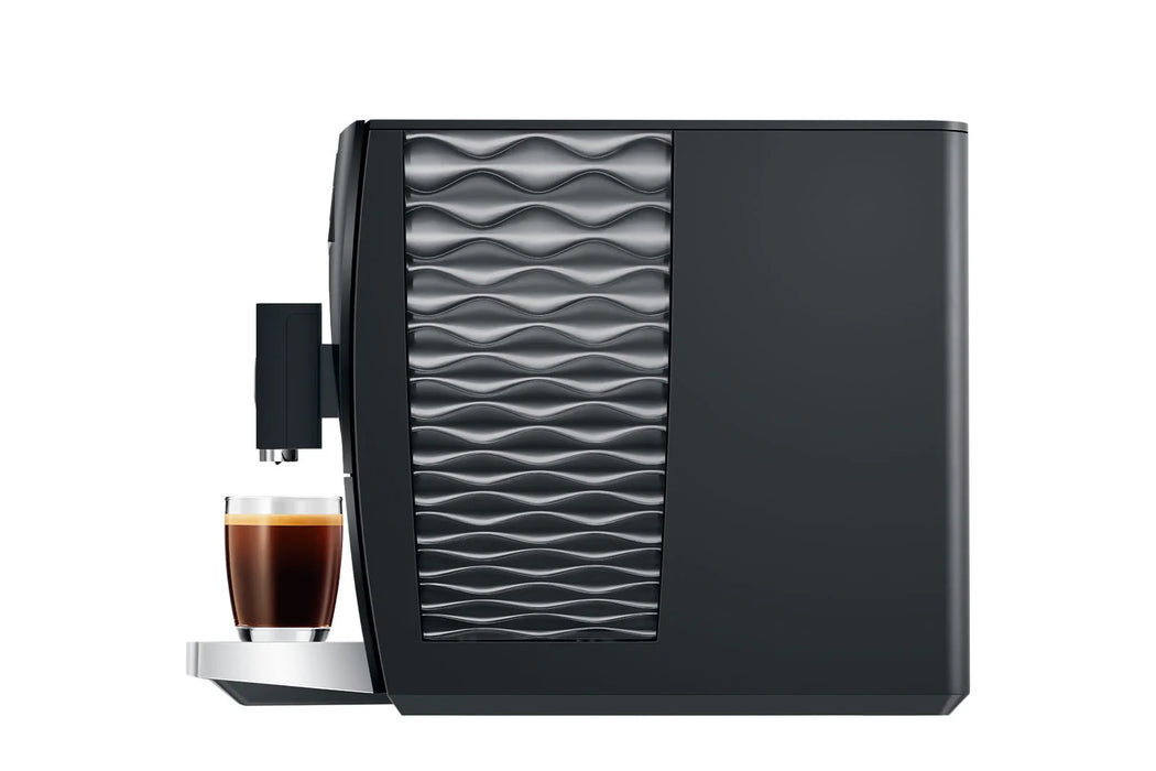 JURA C3 Piano Inox, zijaanzicht rechts met golfpatroon