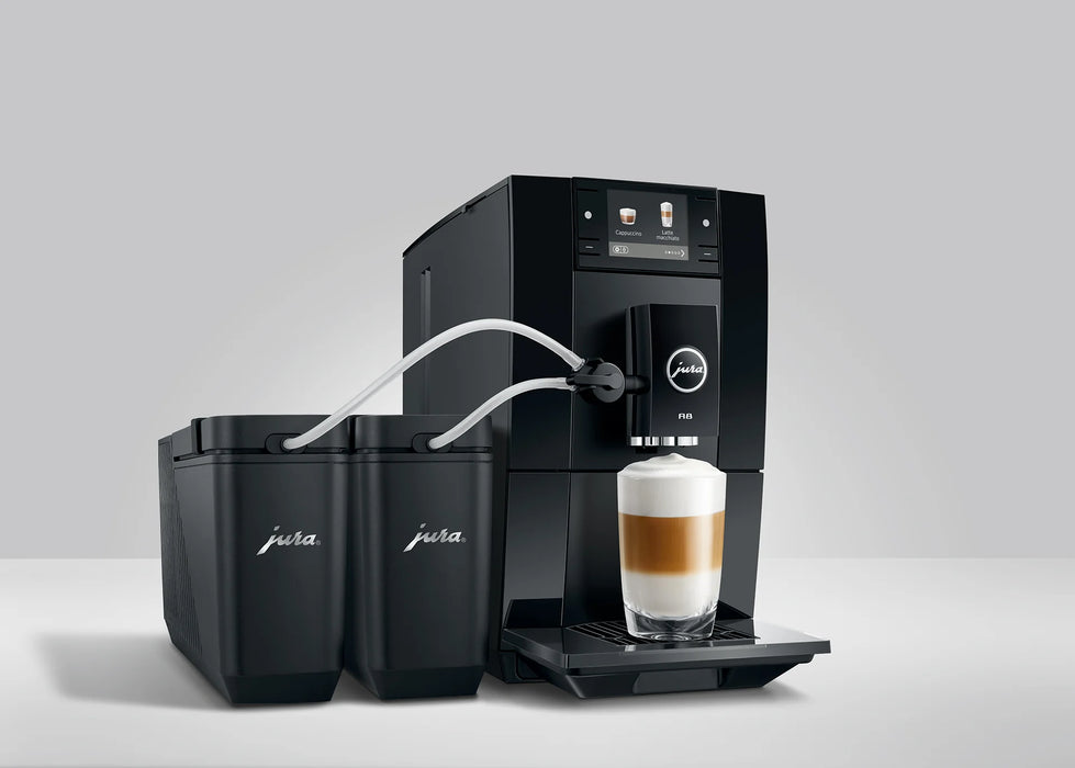 JURA A8 met Dual Milk Adapter en twee Cool Control Slim melkkoelers