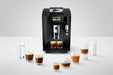 JURA E10 Diamond Black met een selectie van de 36 koffiespecialiteiten