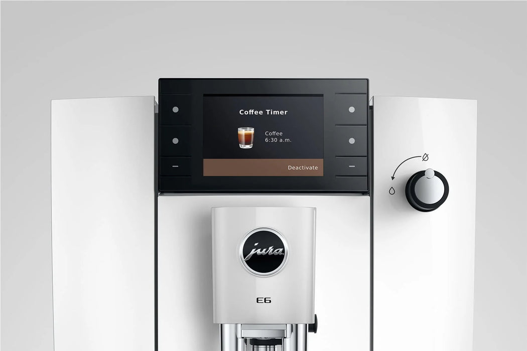 Coffee Timer op het display van de JURA E6 Piano White