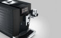 JURA S10 Obsidian Black met kopjesverlichting, schuin vooraanzicht
