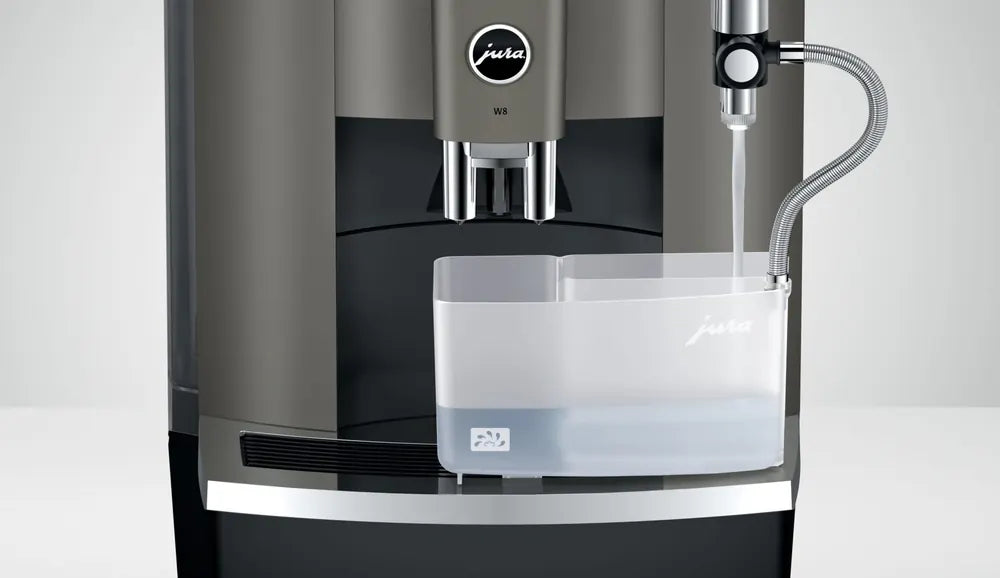 JURA W8 Dark Inox zakelijke koffiemachine met watertank en metalen afwerking